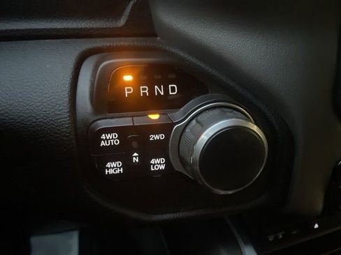 Used 2019 RAM 1500 Big Horn image 24