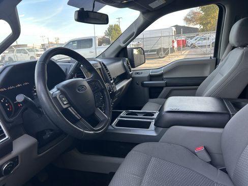 Used 2016 Ford F150 XLT w/ Equipment Group 302A Luxury image 14