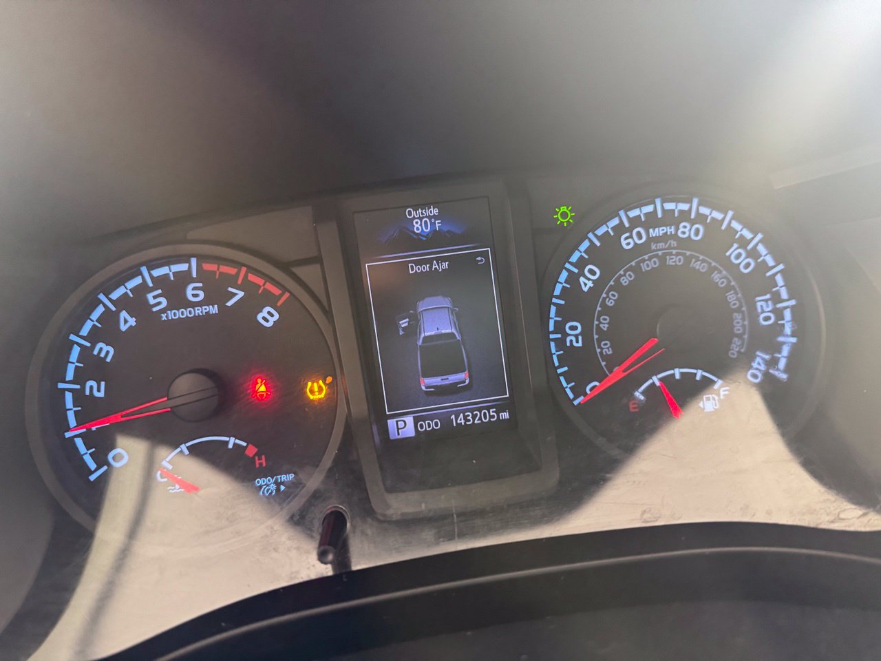Used 2019 Toyota Tacoma SR w/ SR Convenience Package AWD/4WD image 4