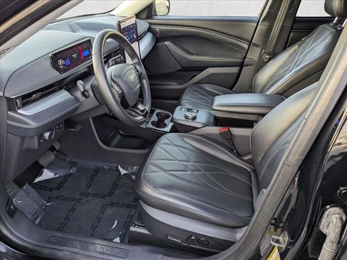 Used 2021 Ford Mustang Mach-E Select w/ Comfort/Appearance Package image 16