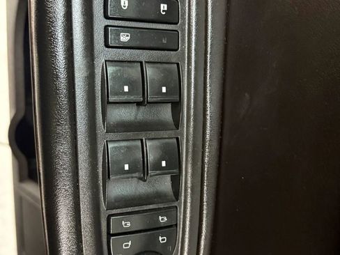 Used 2013 GMC Acadia Denali image 27