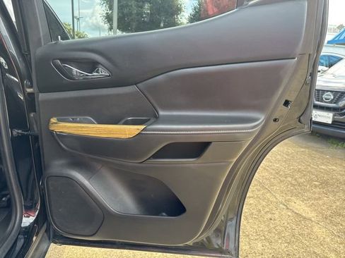 Used 2018 GMC Acadia Denali w/ Technology Package image 18