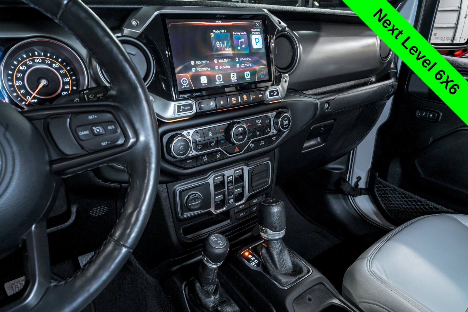 Used 2021 Jeep Gladiator Sport AWD/4WD image 19