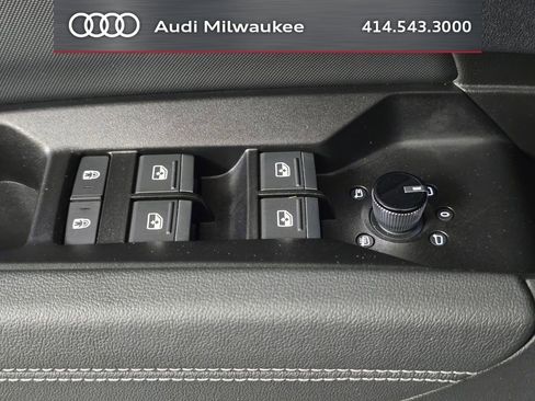Used 2023 Audi Q4 e-tron Premium Plus w/ Premium Plus AWD/4WD image 14
