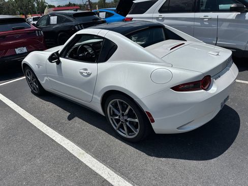 Used 2021 MAZDA MX-5 Miata RF Grand Touring RWD image 2