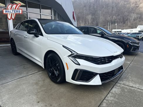 New 2026 Kia K5 GT-Line image 1