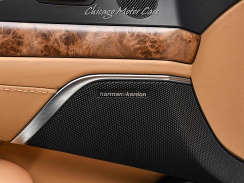 Used 2019 Mercedes-Benz SL 550 image 27