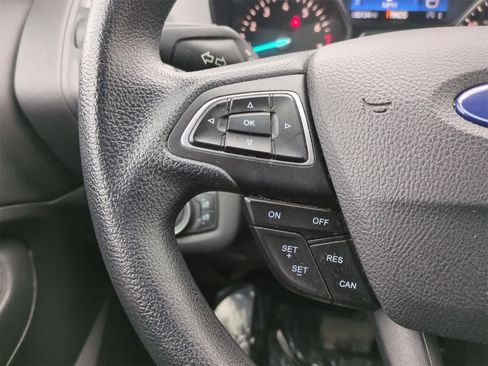 Used 2018 Ford Escape SE image 23