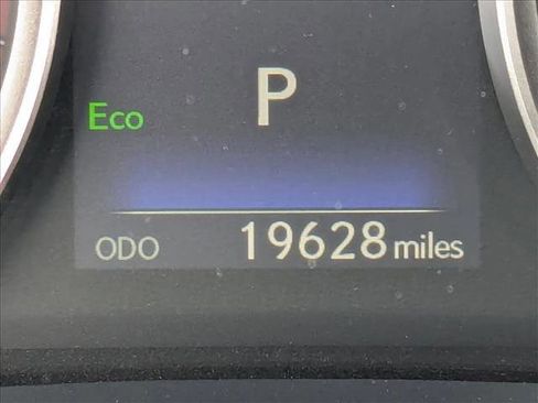 Used 2023 Lexus IS 300 w/ Comfort Package image 7