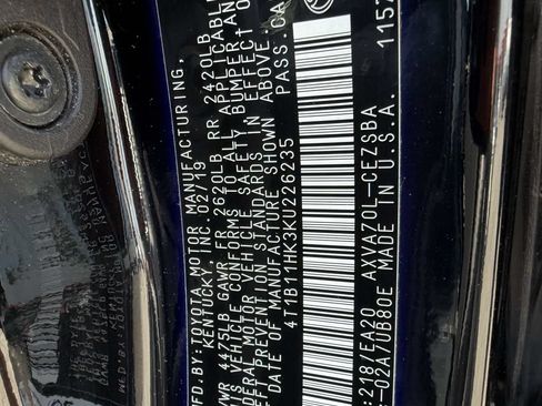 Used 2019 Toyota Camry SE w/ Convenience Package FWD image 22