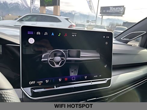New 2026 Volkswagen GTI SE FWD image 24