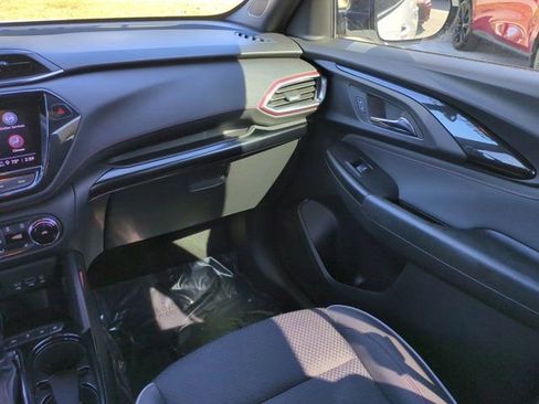 Used 2023 Chevrolet TrailBlazer RS w/ Convenience Package image 15
