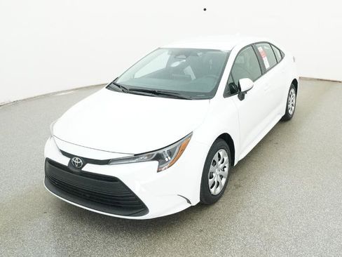 New 2026 Toyota Corolla LE image 3