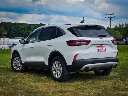 Used 2023 Ford Escape Active AWD/4WD image 5