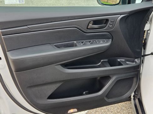 Used 2025 Honda Odyssey EX-L image 10