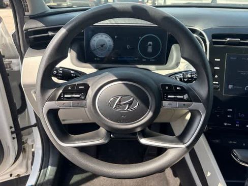 Used 2024 Hyundai Tucson SEL FWD image 14