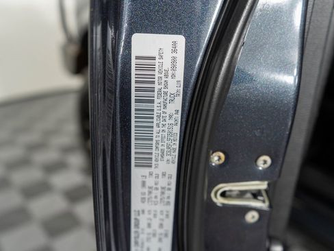 Used 2015 RAM 2500 Laramie w/ Convenience Group image 37