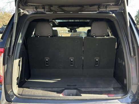 Used 2023 GMC Yukon Denali image 14