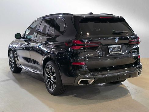 Used 2026 BMW X5 xDrive50e w/ M Sport Package AWD/4WD image 5