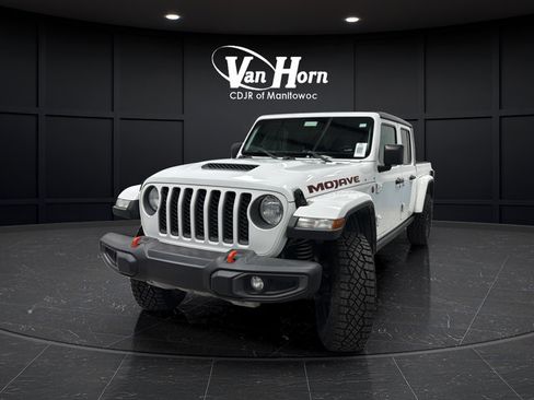Used 2021 Jeep Gladiator Mojave w/ Trailer Tow Package AWD/4WD image 7