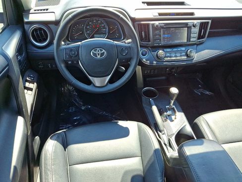 Used 2014 Toyota RAV4 Limited AWD/4WD image 11