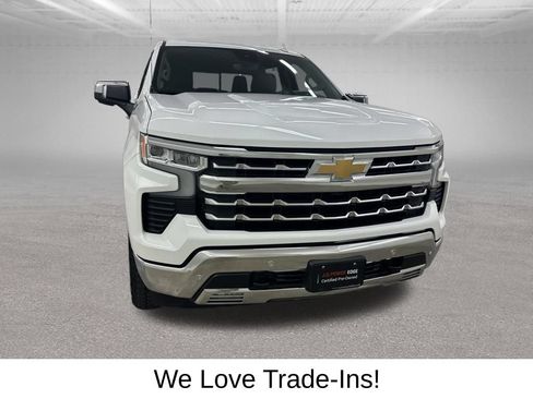 Used 2024 Chevrolet Silverado 1500 LTZ w/ LTZ Premium Package AWD/4WD image 3