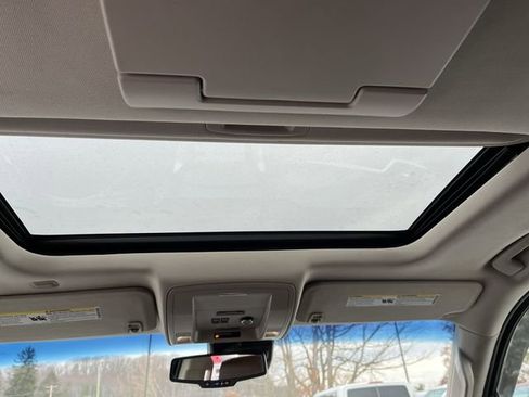 Used 2015 Chevrolet Tahoe LTZ image 18