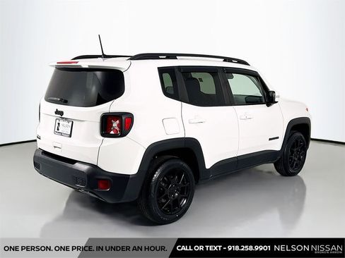 Used 2019 Jeep Renegade Altitude w/ Quick Order Package 2XM AWD/4WD image 5