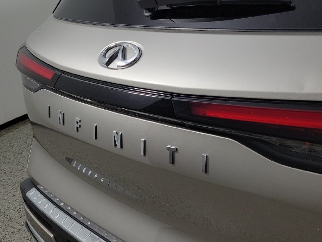 Used 2022 INFINITI QX60 Autograph w/ Cargo Package FWD image 4