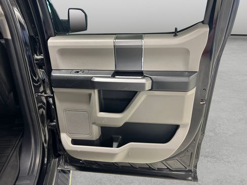 Used 2019 Ford F150 XLT w/ Equipment Group 302A Luxury RWD image 23