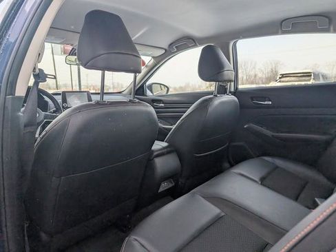 Used 2022 Nissan Altima 2.5 SR image 16