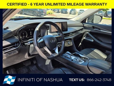 Certified 2023 INFINITI QX60 Luxe w/ Vision Package AWD/4WD image 6