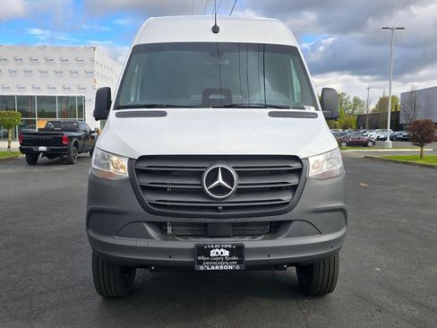 New 2026 Mercedes-Benz Sprinter 2500 image 9