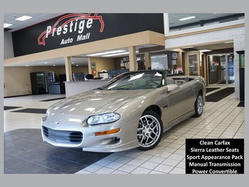 Used 2002 Chevrolet Camaro Z28 w/ Sport Appearance Pkg RWD image 1