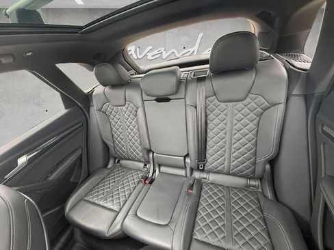 Used 2023 Audi SQ5 Premium Plus AWD/4WD image 22