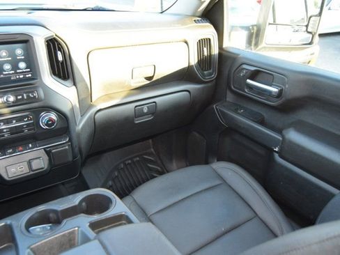 Used 2024 Chevrolet Silverado 2500 W/T w/ WT Convenience Package AWD/4WD image 32
