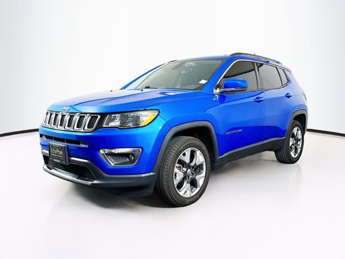 Used 2019 Jeep Compass Limited w/ Safety & Security Group AWD/4WD image 3