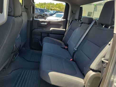 Used 2020 Chevrolet Silverado 1500 Custom w/ Custom Value Package RWD image 22
