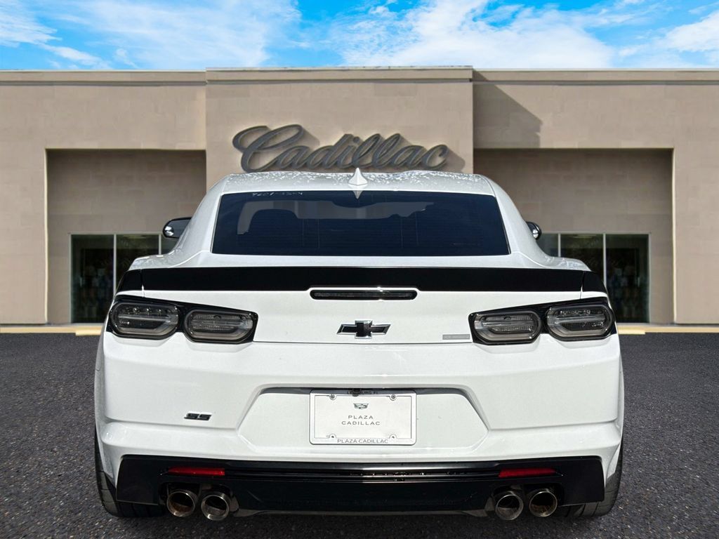 Used 2023 Chevrolet Camaro SS RWD image 4