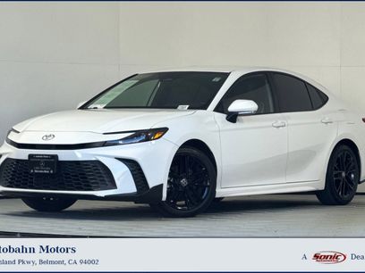 Used 2025 Toyota Camry SE