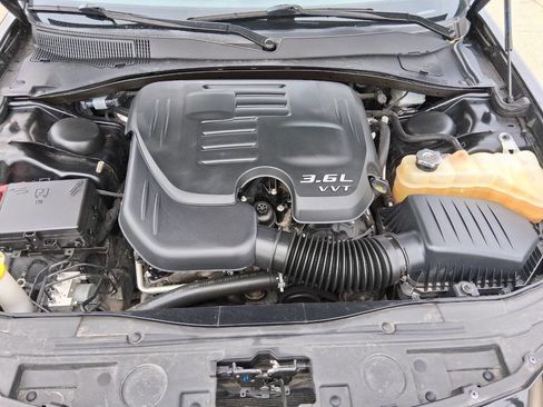 Used 2022 Chrysler 300 S image 21