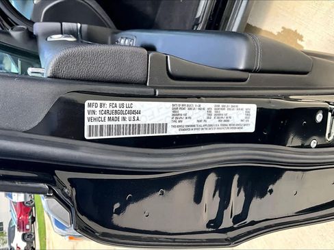 Used 2020 Jeep Grand Cherokee Limited RWD image 32
