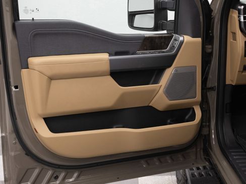 New 2026 Ford F350 Lariat AWD/4WD image 18