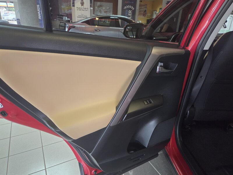 Used 2017 Toyota RAV4 XLE w/ All Weather Liner Package AWD/4WD image 14