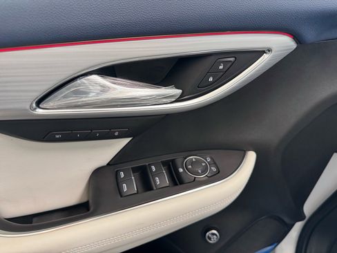 New 2026 Buick Envision Avenir image 16