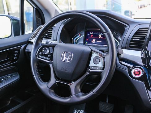Used 2024 Honda Odyssey Touring image 18