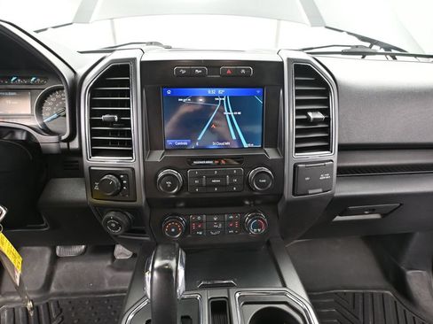 Used 2019 Ford F150 XLT w/ Equipment Group 302A Luxury AWD/4WD image 34