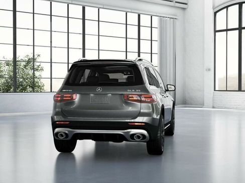 New 2026 Mercedes-Benz GLB 35 AMG 4MATIC image 25