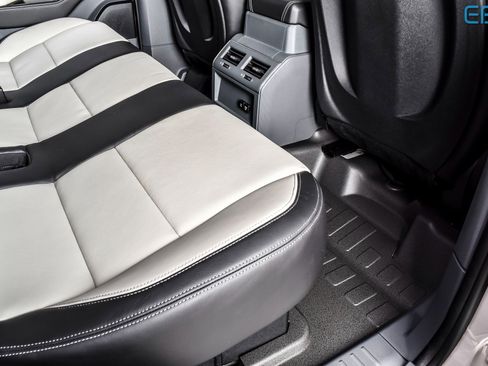 Used 2024 INEOS Grenadier Base image 19