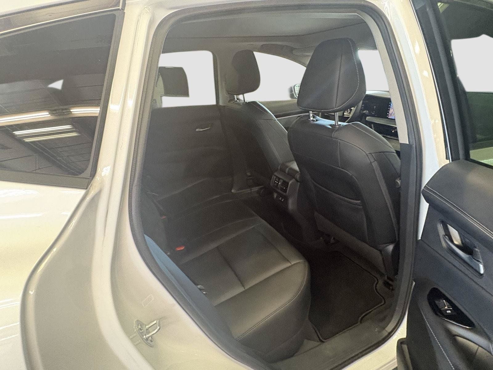 Used 2025 Nissan Murano SL w/ Cargo Package AWD/4WD image 18